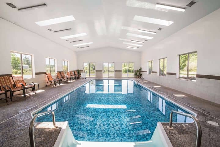 Pool 40 of 50