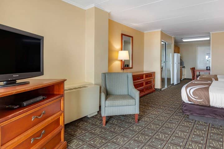 Room 46 of 110