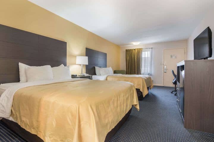 Room 22 of 50
