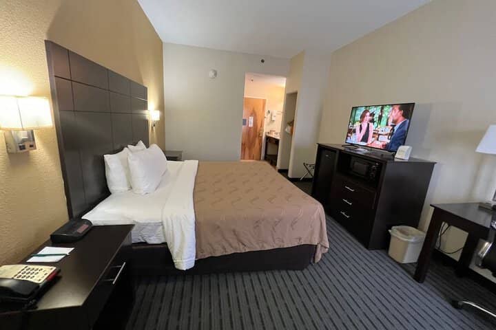 Room 22 of 44