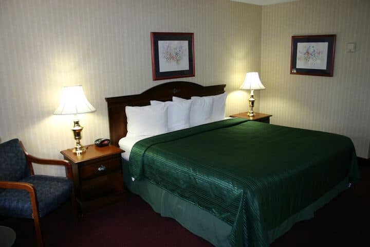 Room 8 of 56