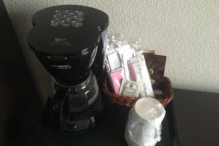 Breakfast/Coffee Service 27 of 44