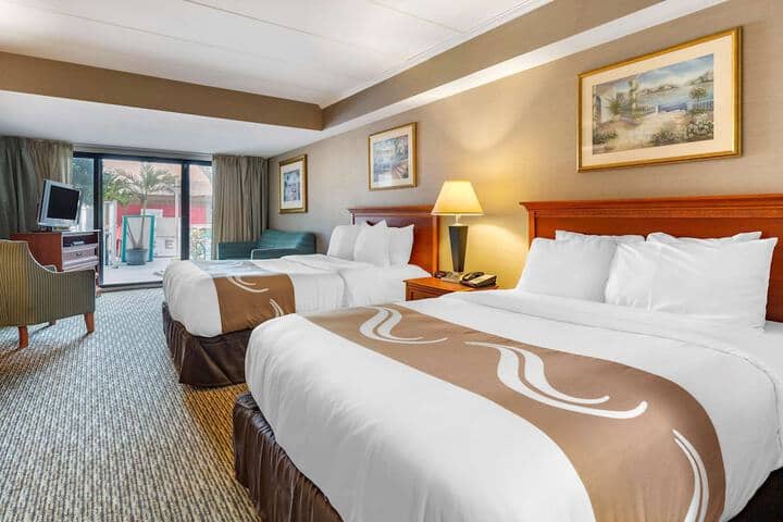 Room 20 of 110