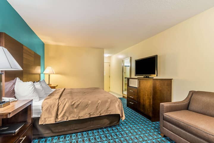 Room 21 of 50