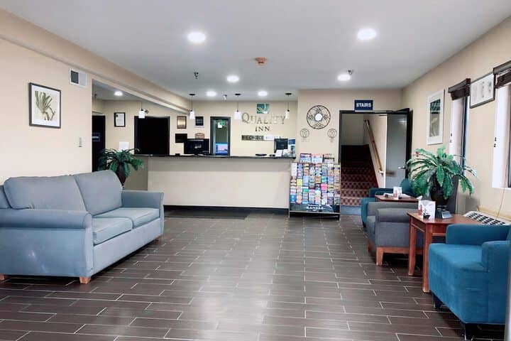 Hotel Interior 4 of 48