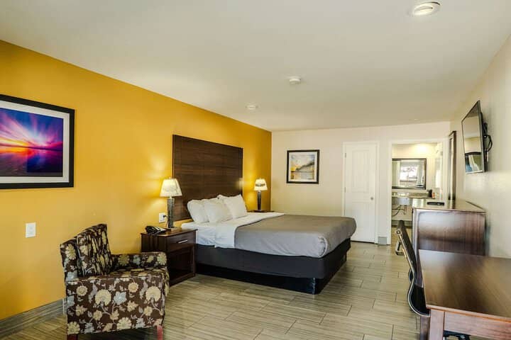 Room 11 of 55