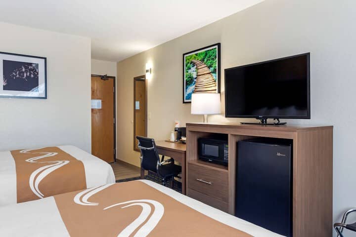 Room 20 of 43
