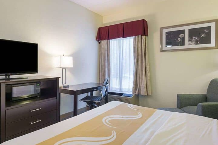 Room 15 of 44