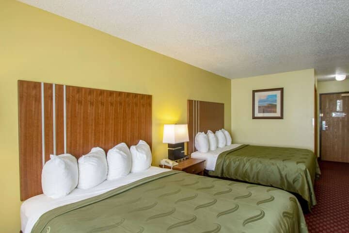 Room 8 of 30