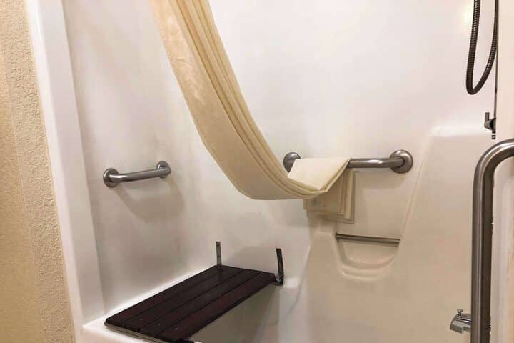 Room 19 of 48
