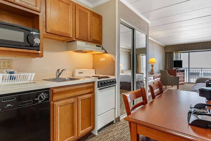 Room 32 of 110