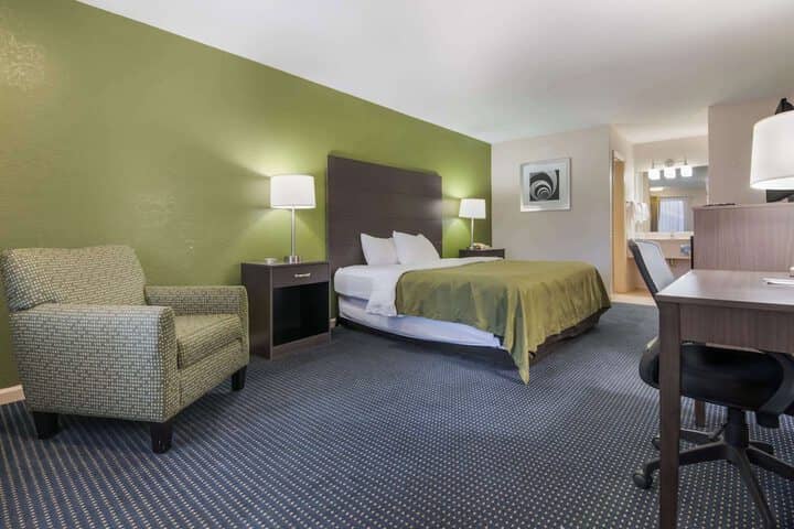 Room 15 of 50