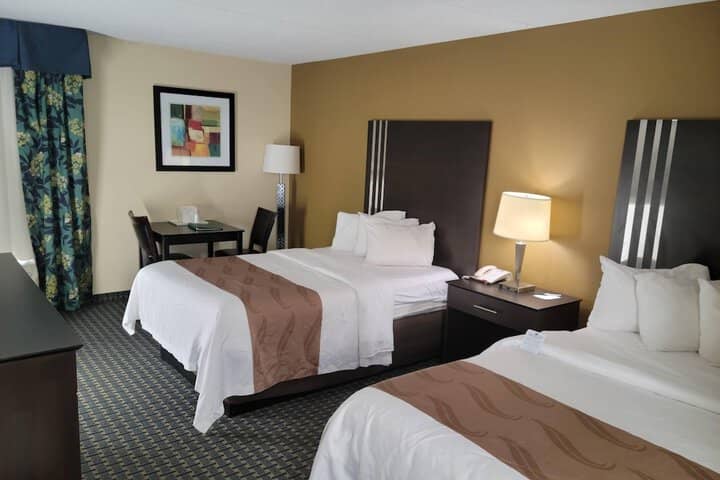Room 8 of 26