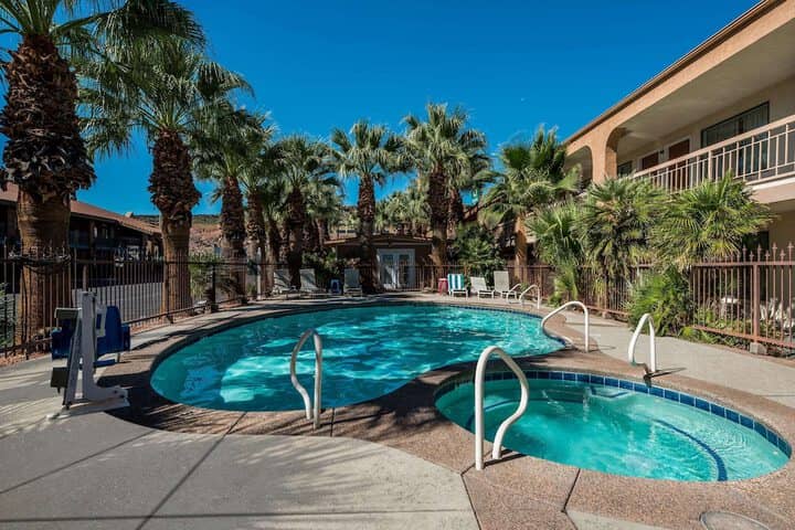 Pool 14 of 29