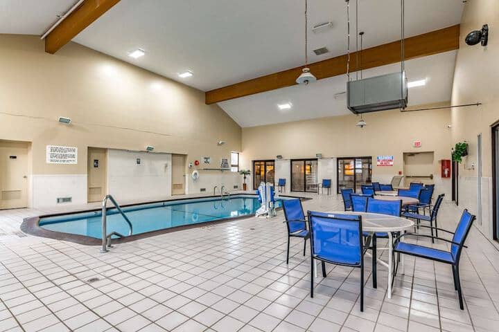 Pool 38 of 46