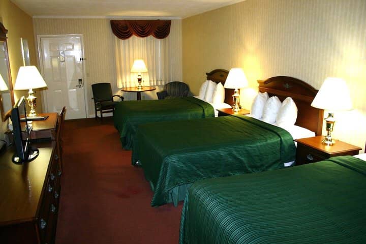 Room 9 of 56