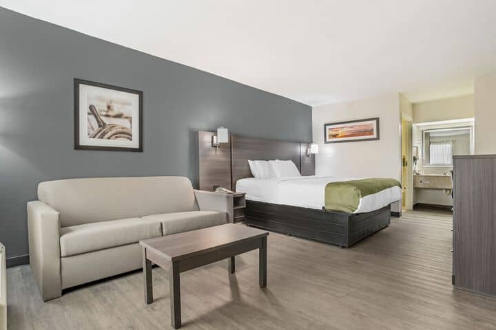 Room 14 of 23