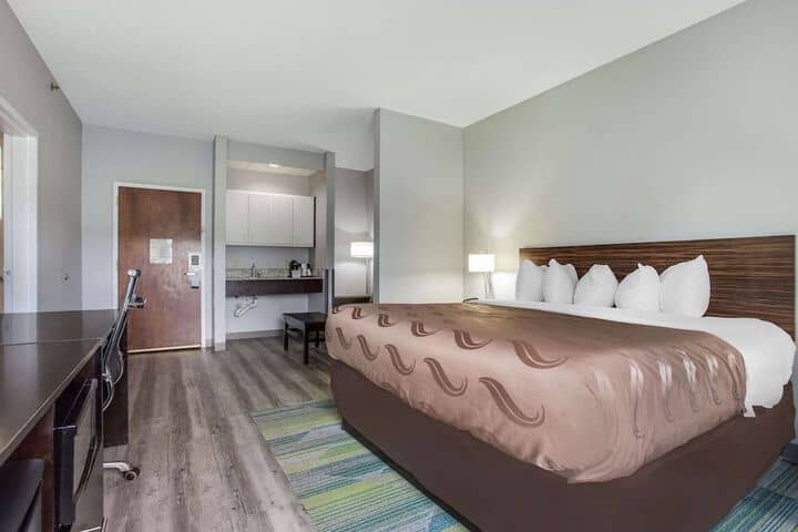 Room 14 of 31