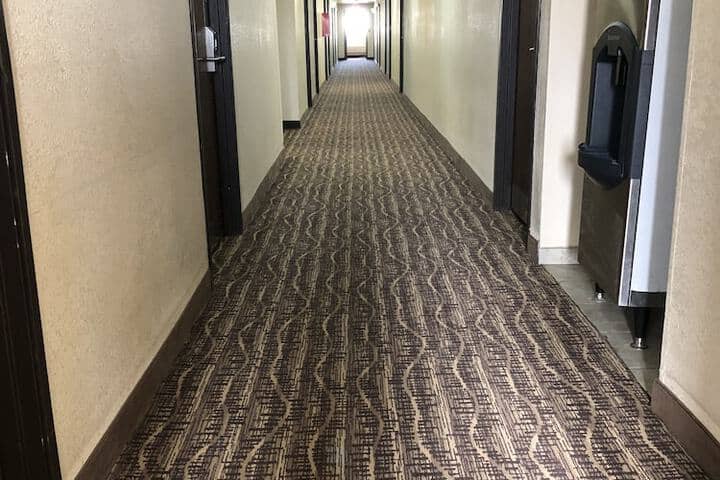 Ballroom/Hall 38 of 48