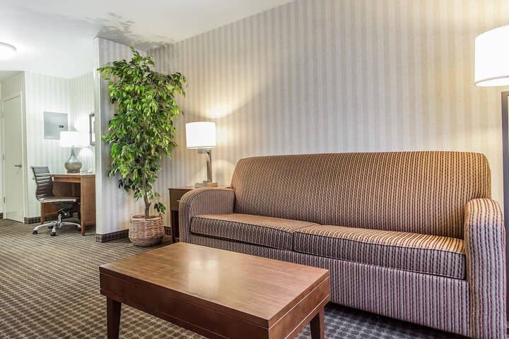 Room 8 of 26
