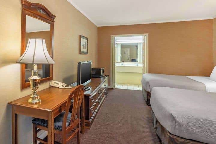 Room 19 of 56