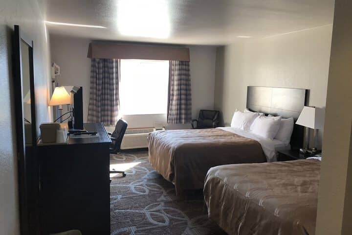 Room 5 of 20