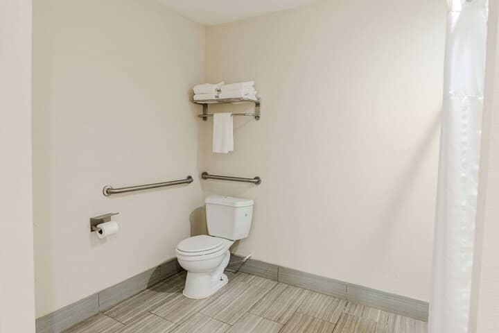 Room 18 of 55