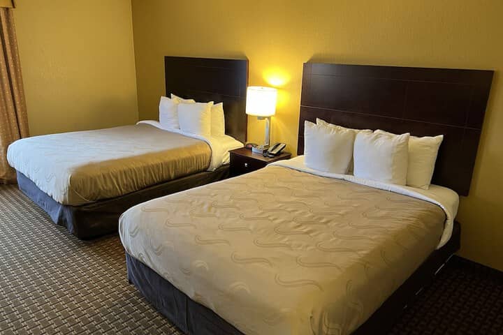 Room 7 of 40