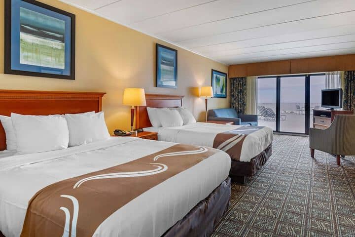 Room 48 of 110