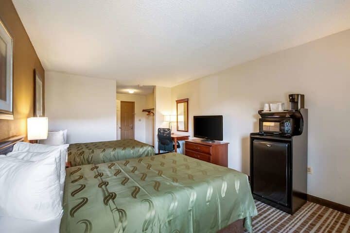 Room 14 of 35