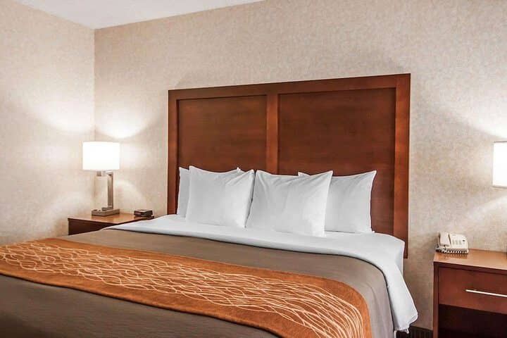 Room 8 of 21