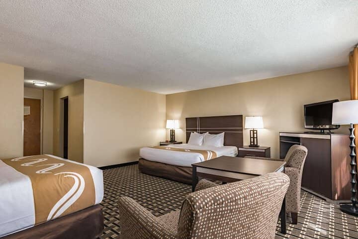 Room 21 of 46