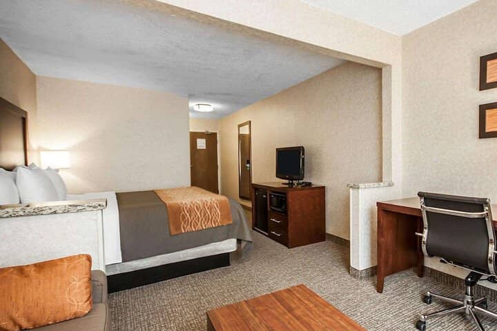 Room 6 of 21
