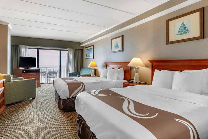 Room 36 of 110
