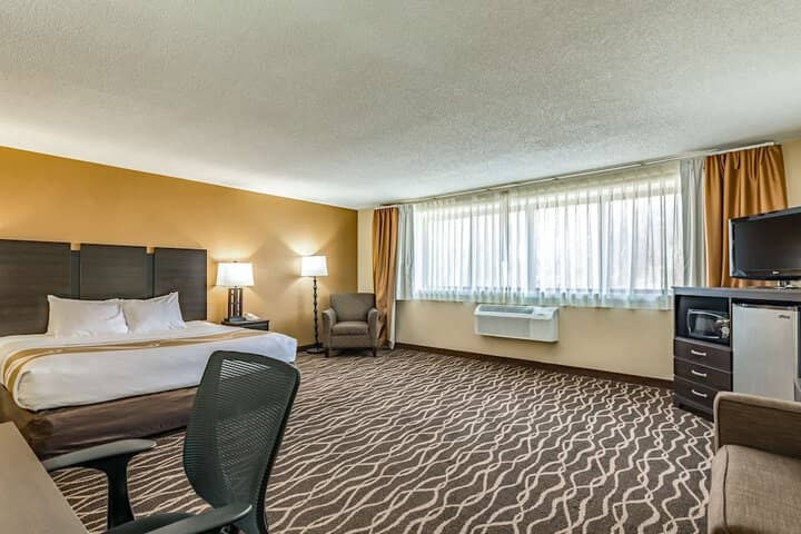Room 18 of 46
