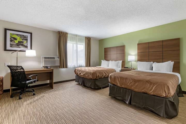 Room 19 of 36